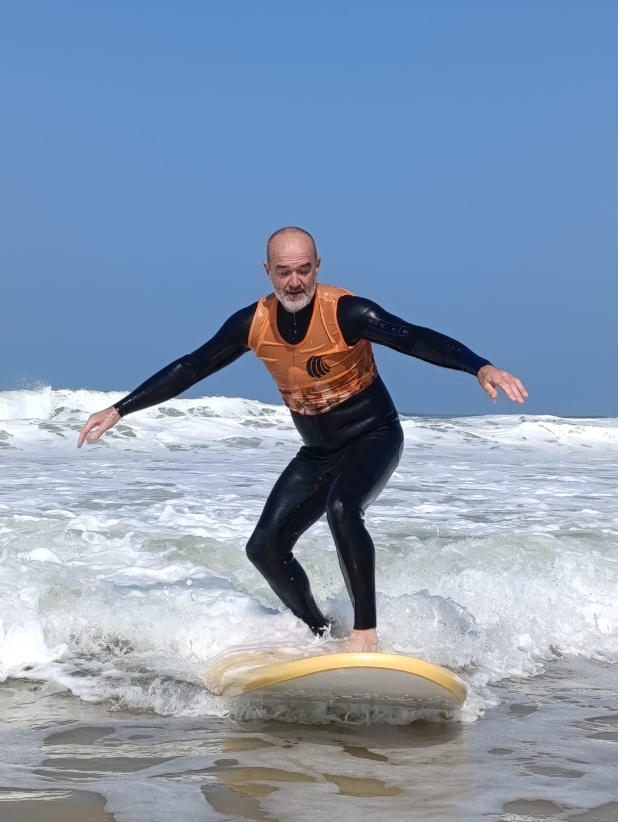 surfeur débutant kid